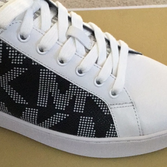 michael kors poppy lace up trainers